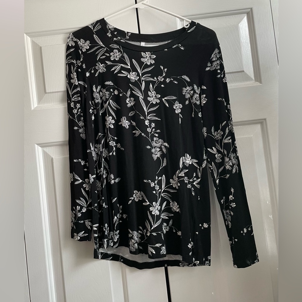 Floral Black and White Women's Top